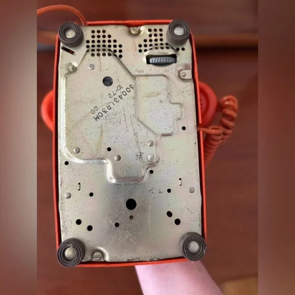 Vintage ITT Orange Rotary Dial Desk Telephone - untested - Picture 4 of 5